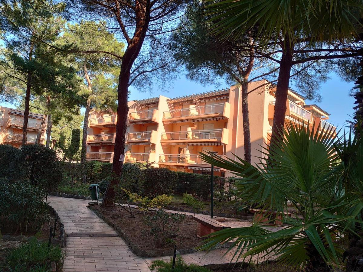 Appartamento L'Amirauté Bormes-les-Mimosas Esterno foto